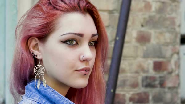 teen girl with pink hair