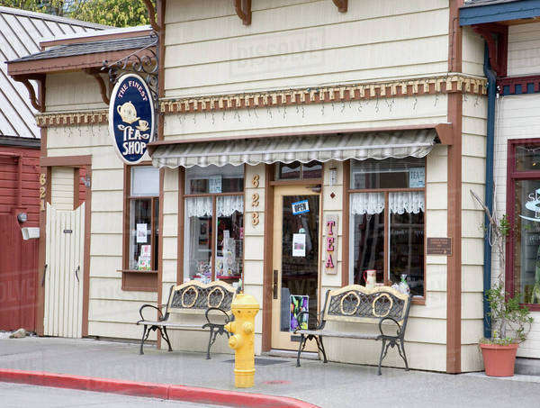 connor running warehouse