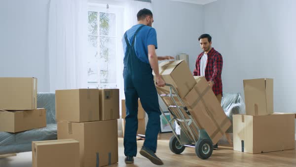 Find Smart Furniture Removal Services in a Smart Way Fishers London