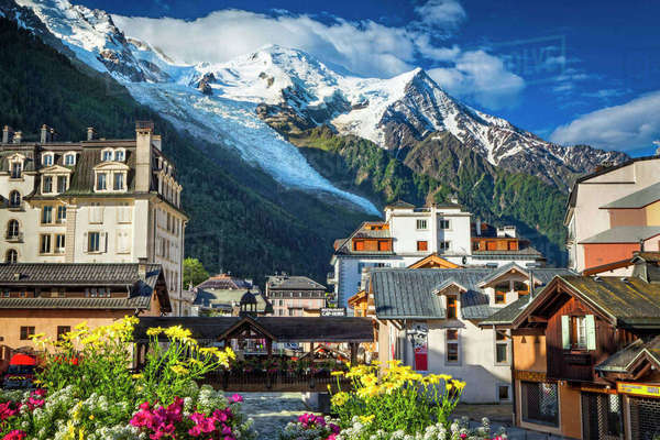 pin's CHAMONIX MONT BLANC LA MER DE GLACE TRAIN DU MONTENVERS