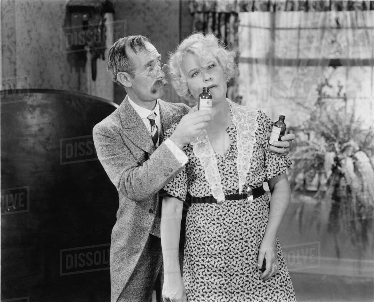 Smelling salts Stock Photo Dissolve
