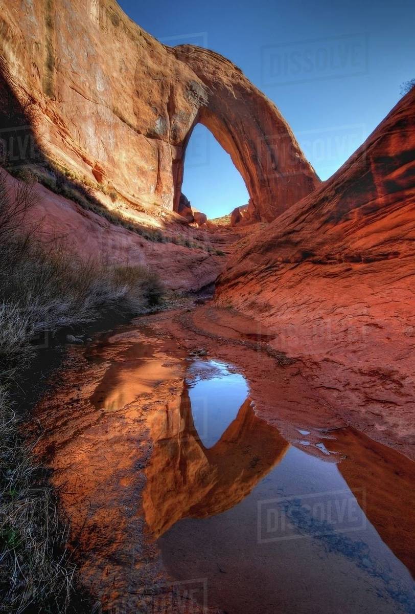 USA, Utah, Glen Canyon National Recreation Area, Reflection of Broken