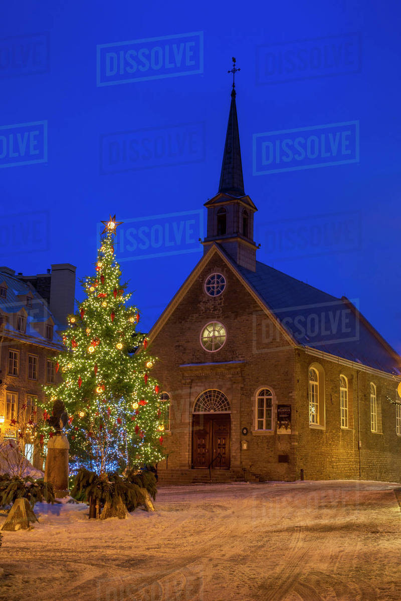 lower town decorated for christmas church notre dame des victoires notre dame christmas