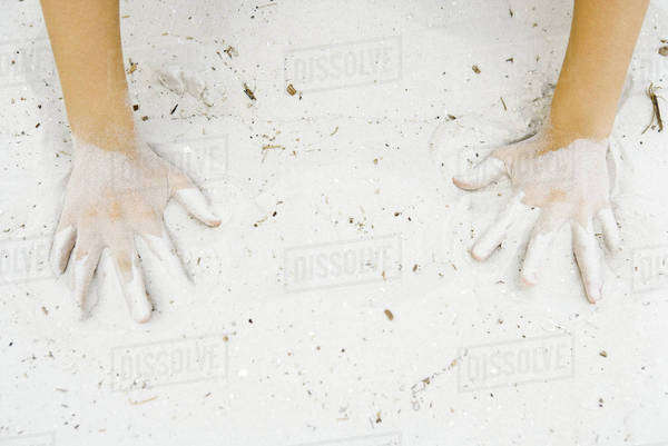 Child making hand prints in sand, cropped view of hands - Royalty-free ...