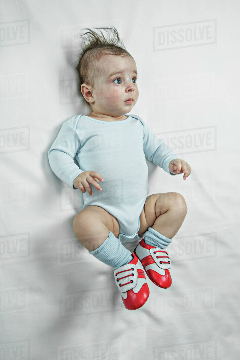 when do babies start wearing shoes